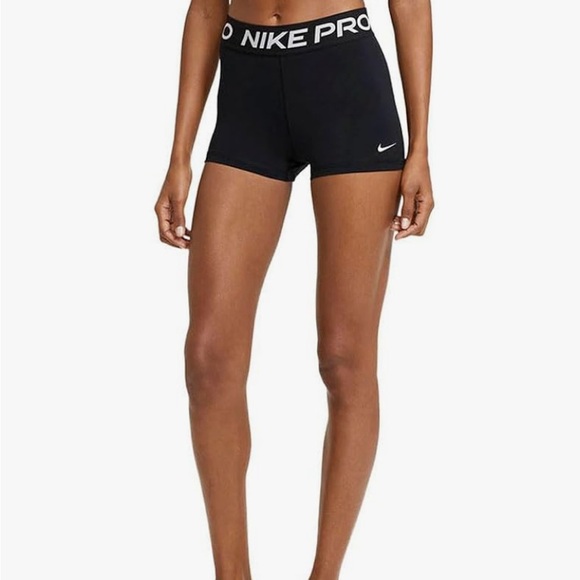 Nike Pants - NWT Nike Women's Pro 365 3” Athletic Shorts in Black Size Medium